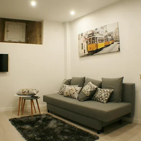 מלון דירות Pombal 3*